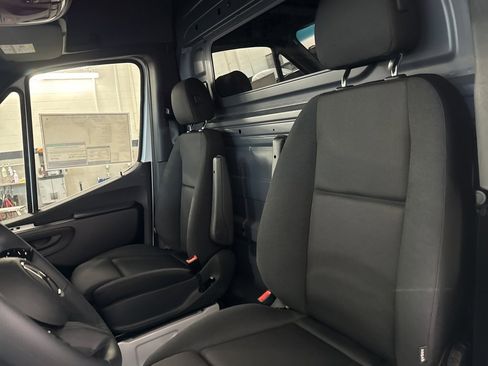 New 2025 Mercedes-Benz Sprinter 3500 image 11