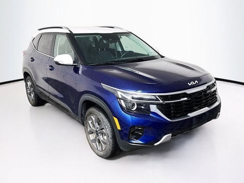 Certified 2024 Kia Seltos S AWD/4WD image 3