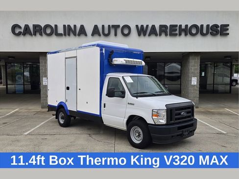 Used 2023 Ford E-350 and Econoline 350 Super Duty w/ Power Windows & Locks Group RWD image 1