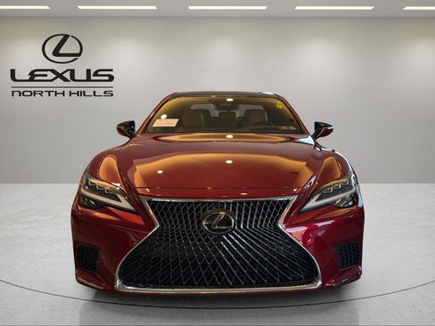 Certified 2025 Lexus LS 500 AWD w/ Luxury Package image 2