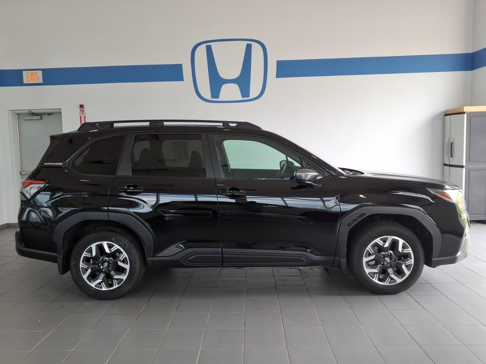 Certified 2026 Subaru Forester Premium AWD/4WD image 5