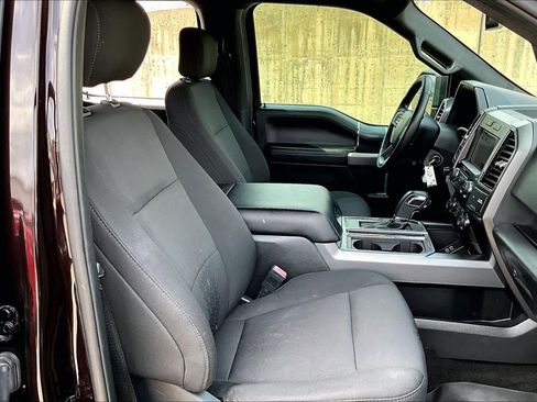 Used 2019 Ford F150 XLT w/ Equipment Group 302A Luxury image 11