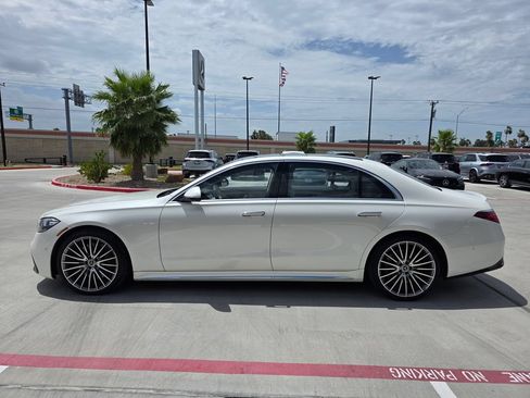 Certified 2023 Mercedes-Benz S 500 4MATIC image 4