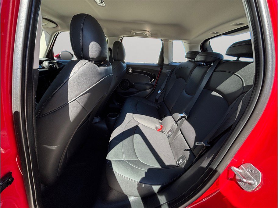 Used 2024 MINI Cooper S FWD image 30