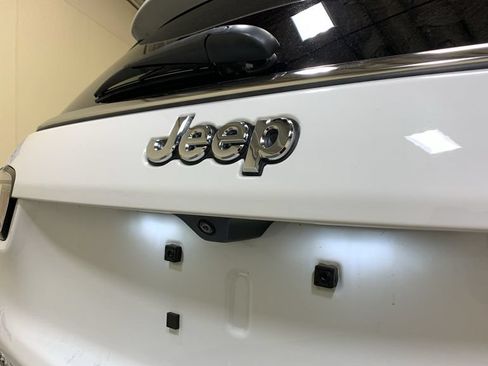 Used 2024 Jeep Compass Sport AWD/4WD image 16