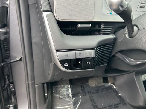 Used 2024 Hyundai Ioniq 5 Limited AWD/4WD image 19