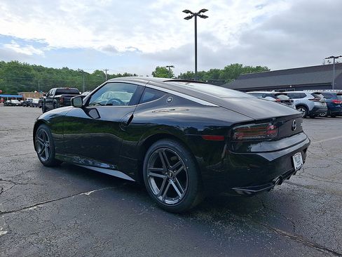 New 2026 Nissan Z Sport w/ Floor Mat Package RWD image 3