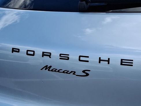 Used 2015 Porsche Macan S AWD/4WD image 26