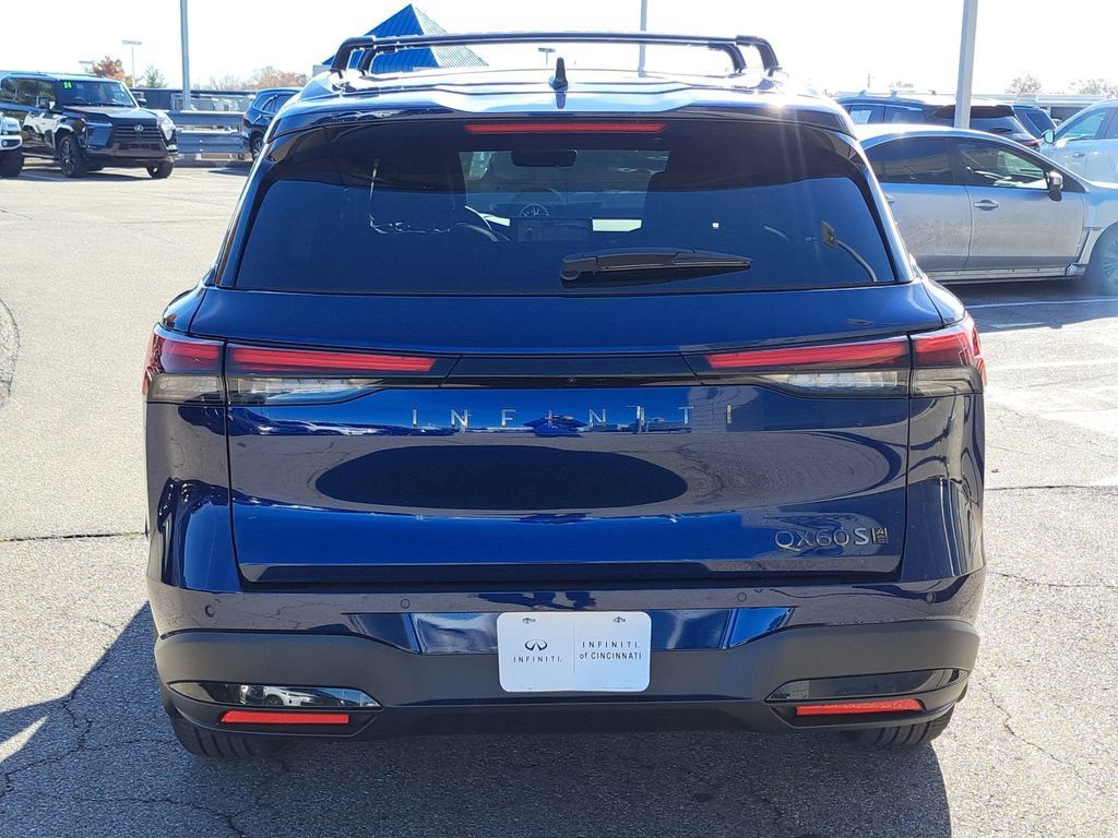 Used 2026 INFINITI QX60 Sport w/ Dark Cargo Package AWD/4WD image 3