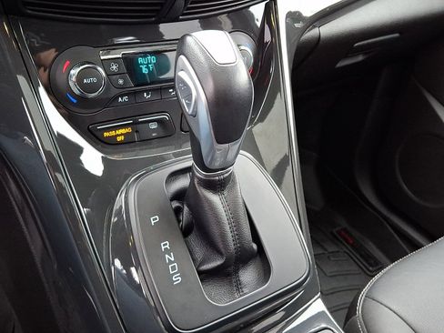 Used 2015 Ford Escape Titanium w/ Equipment Group 301A image 17