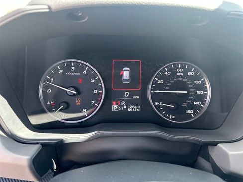 Used 2025 Subaru Crosstrek 2.5i Limited w/ Crosstrek Mirror Package image 12