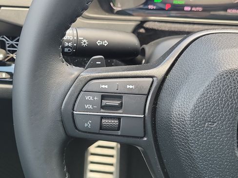 Certified 2024 Honda Accord Sport image 26