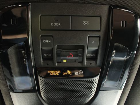 Used 2026 Lexus GX 550 AWD/4WD image 32