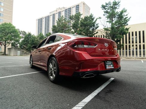 Used 2019 Hyundai Sonata Sport w/ Tech Package 03 FWD image 5