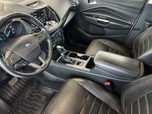 Used 2017 Ford Escape Titanium w/ Canadian Touring Package AWD/4WD image 13