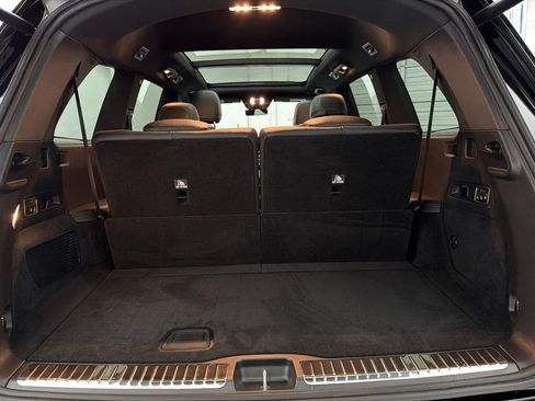 Certified 2025 Mercedes-Benz GLS 580 4MATIC image 22