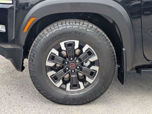 Used 2023 Nissan Frontier Pro-X w/ Technology Package RWD image 11