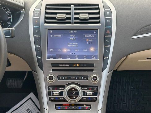 Used 2020 Lincoln MKZ Reserve w/ Elements Package image 15