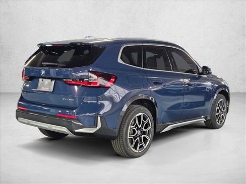 Used 2026 BMW X1 xDrive28i w/ Technology Package AWD/4WD image 2