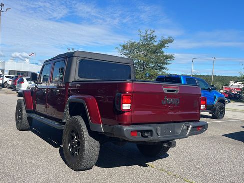 Used 2021 Jeep Gladiator Sport AWD/4WD image 3