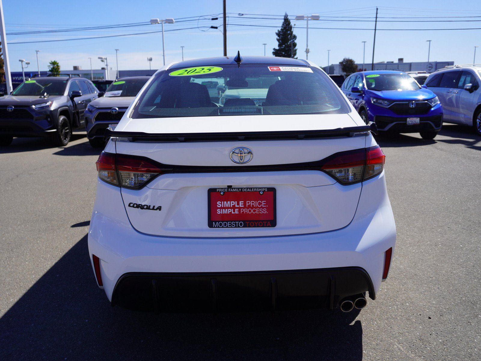 Used 2025 Toyota Corolla FX w/ Convenience Package FWD image 9