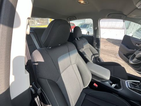 Used 2022 Subaru Legacy Premium image 34