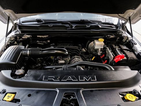 Used 2021 RAM 1500 Big Horn image 7