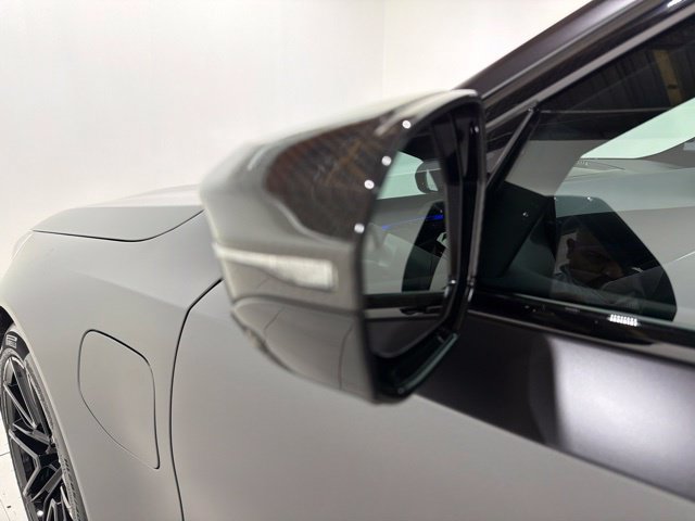Used 2026 BMW M5 w/ Carbon Package AWD/4WD image 9
