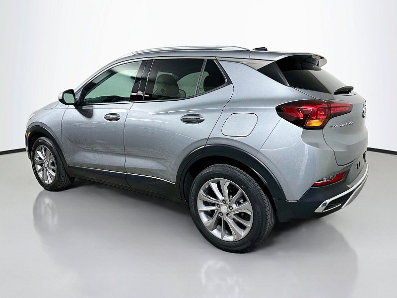 Used 2023 Buick Encore GX Essence w/ Experience Buick Package FWD image 5