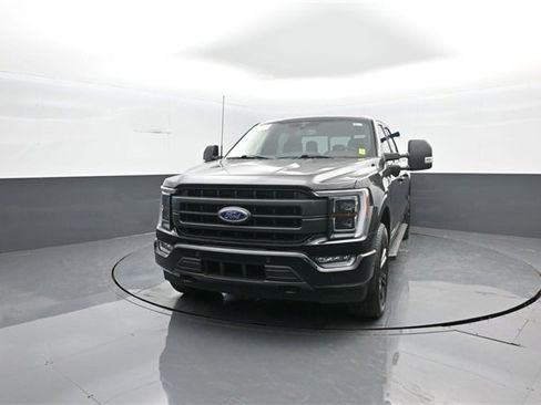 Certified 2022 Ford F150 Lariat w/ Equipment Group 502A High image 3