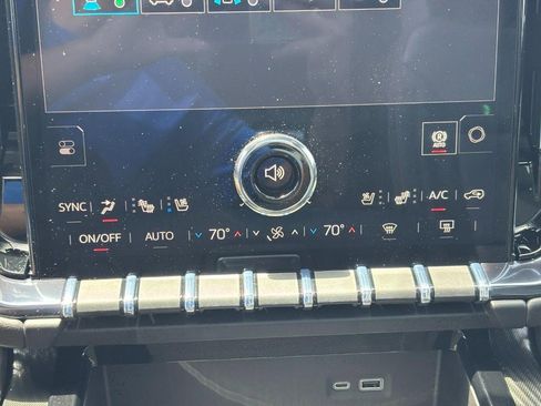 Used 2026 GMC Yukon AT4 w/ AT4 Premium Plus Package image 26