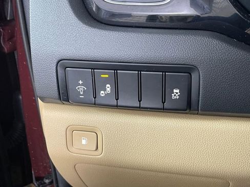 Used 2016 Kia Sedona EX image 15