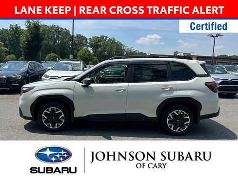 Certified 2025 Subaru Forester Premium w/ Convenience Package #1 AWD/4WD image 5