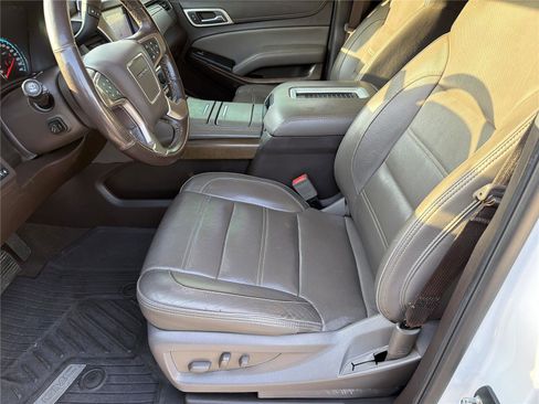 Used 2018 GMC Yukon Denali w/ Denali Ultimate Package RWD image 9