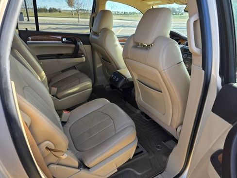 Used 2011 Buick Enclave CXL w/ Trailering Provision Package image 25