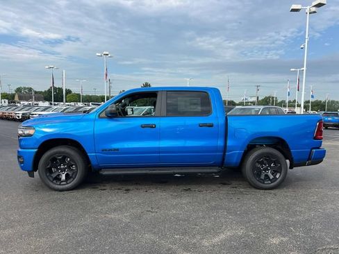 New 2026 RAM 1500 Express AWD/4WD image 4
