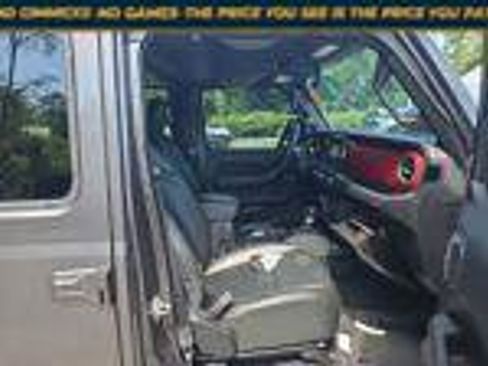 Used 2022 Jeep Wrangler Unlimited Rubicon w/ Xtreme Recon 35" Tire Package AWD/4WD image 1