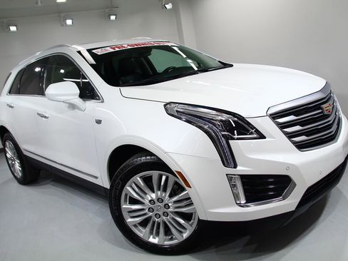 Used 2019 Cadillac XT5 Premium Luxury image 8