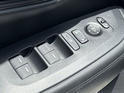 New 2027 Honda HR-V LX image 23