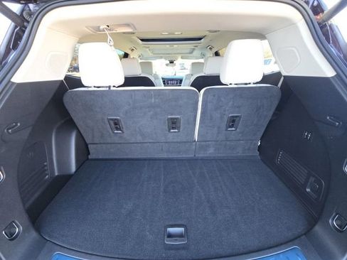 Used 2022 Buick Enclave Avenir w/ Avenir Technology Package image 14