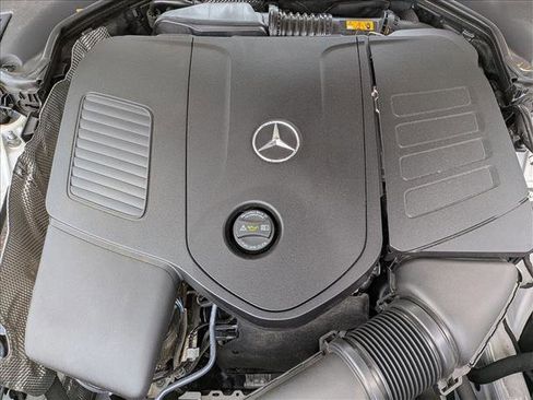 Used 2024 Mercedes-Benz C 300 4MATIC Sedan image 21