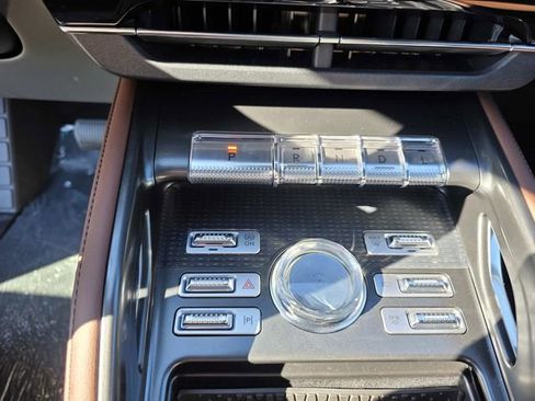 New 2026 Lincoln Nautilus Reserve image 11