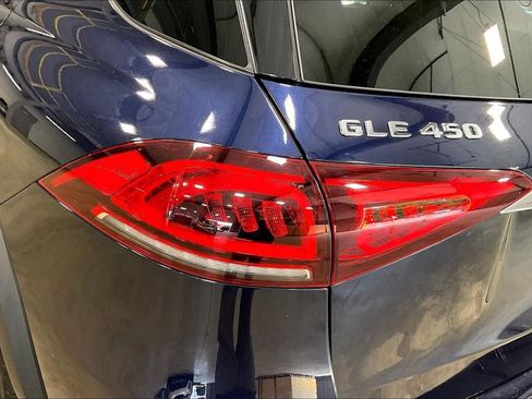Used 2022 Mercedes-Benz GLE 450 4MATIC image 24