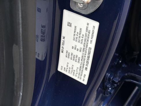 Used 2020 Tesla Model 3 Standard Range Plus image 9