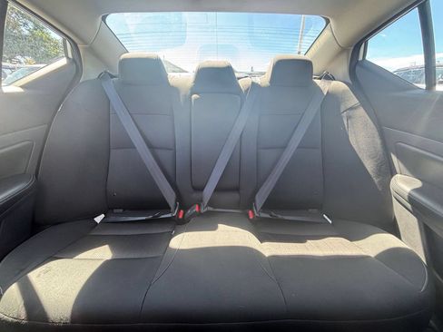 Used 2025 Nissan Altima 2.5 SV FWD image 35