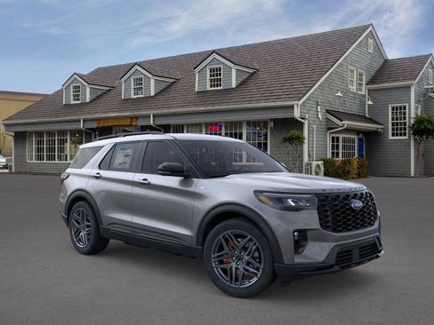 New 2026 Ford Explorer ST-Line w/ ST-Line Street Pack image 7