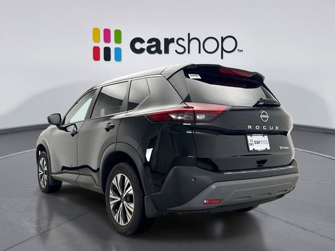 Used 2023 Nissan Rogue SV AWD/4WD image 3