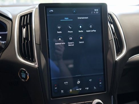 Used 2022 Ford Edge Titanium image 33