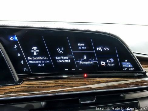 Used 2021 Cadillac Escalade ESV Premium Luxury Platinum w/ Heavy-Duty Trailer Package AWD/4WD image 17