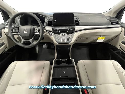 New 2026 Honda Odyssey EX-L image 13